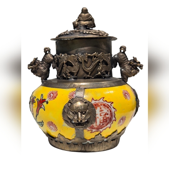 Stunning Antique Chinese Yellow and Red Porcelain Dragon &‎ Lion Incense Burner - Picture 4 of 7